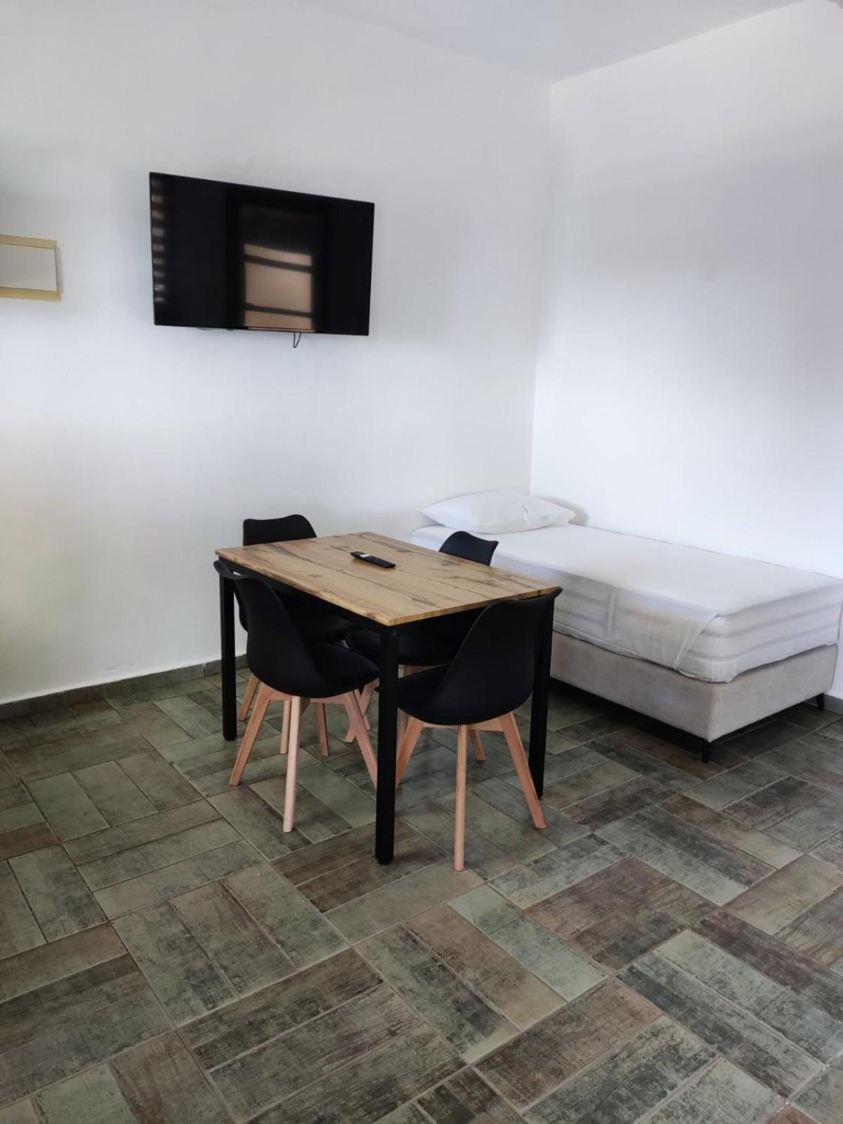 Helen'S 11 Boutique Aparthotel Achladies  ภายนอก รูปภาพ