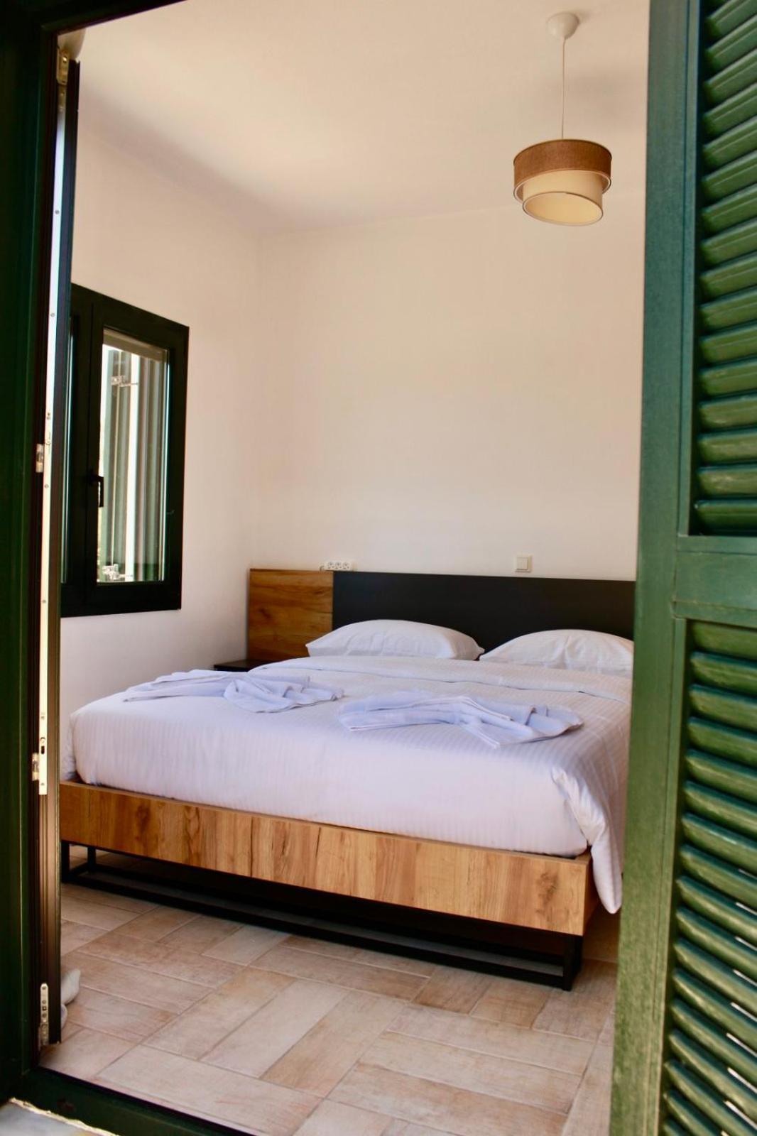 Helen'S 11 Boutique Aparthotel Achladies  ภายนอก รูปภาพ
