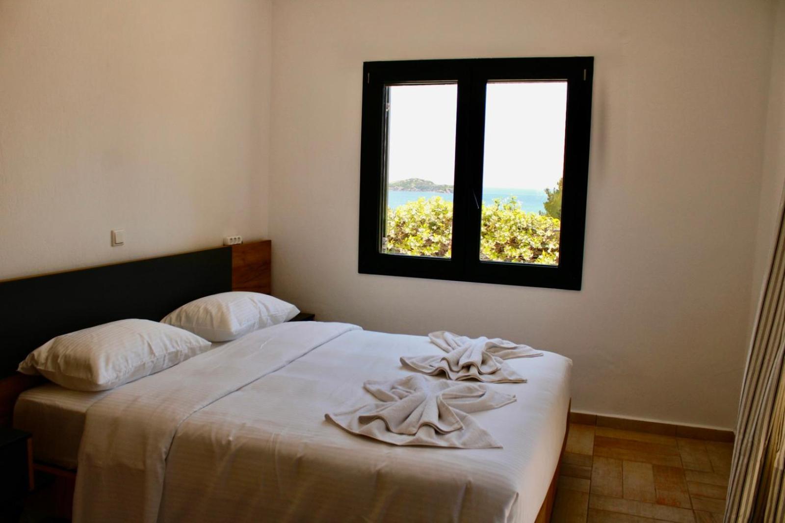 Helen'S 11 Boutique Aparthotel Achladies  ภายนอก รูปภาพ